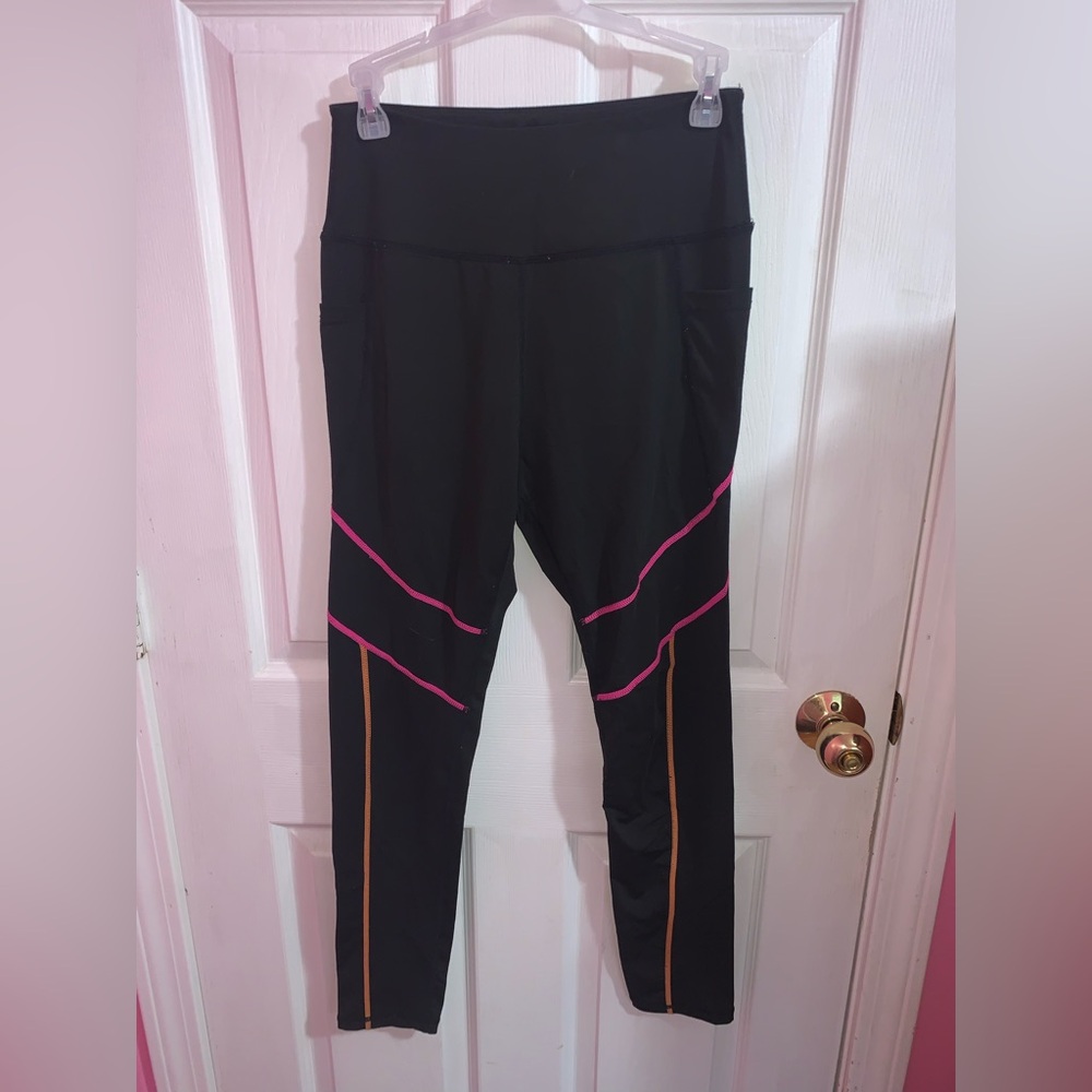 SHEIN Black Leggings with Vibrant Accents